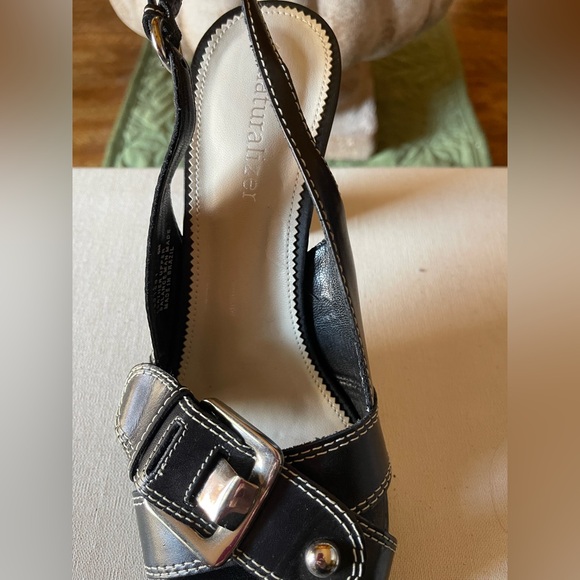 Naturalizer NWOT Black Slingback Sandals with Silver Buckle - Picture 7 of 12